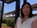 ご主人の浮気が原因で離婚した五十路熟女が温泉日帰り旅行でAV初撮りイキすぎセックスを披露！